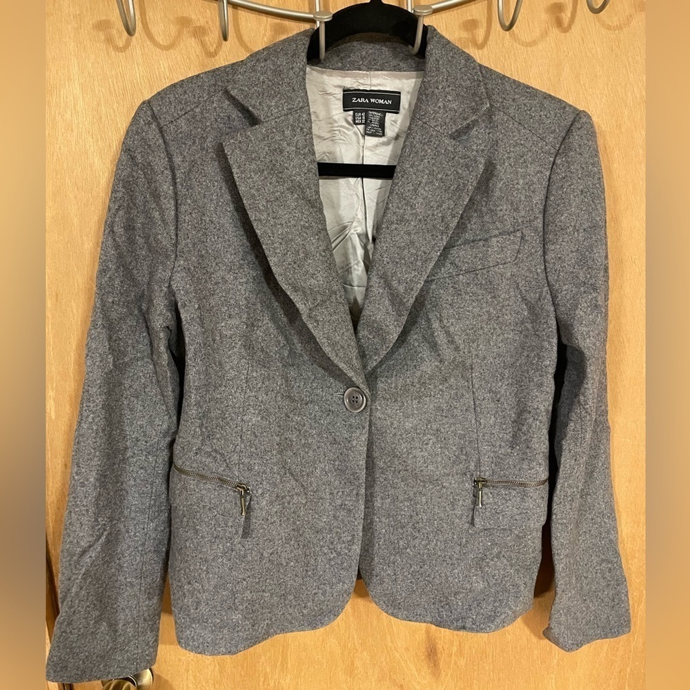 ZARA-Wool/angora mixed blazer in a size 10